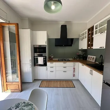 Esmaraldus Sul Mare Apartment