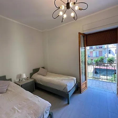 Esmaraldus Sul Mare Apartment *